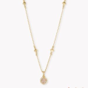 Kendra Scott Nola Gold Pendant Necklace in Iridescent Drusy